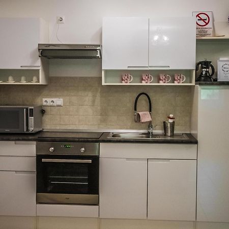 شقة Apartman Garden Cserkeszőlő المظهر الخارجي الصورة